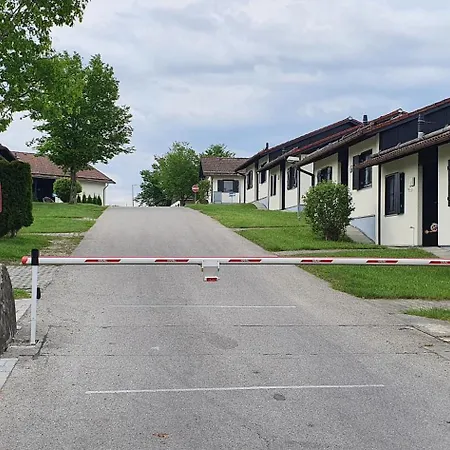 Am Hochbergle Haus 39 *